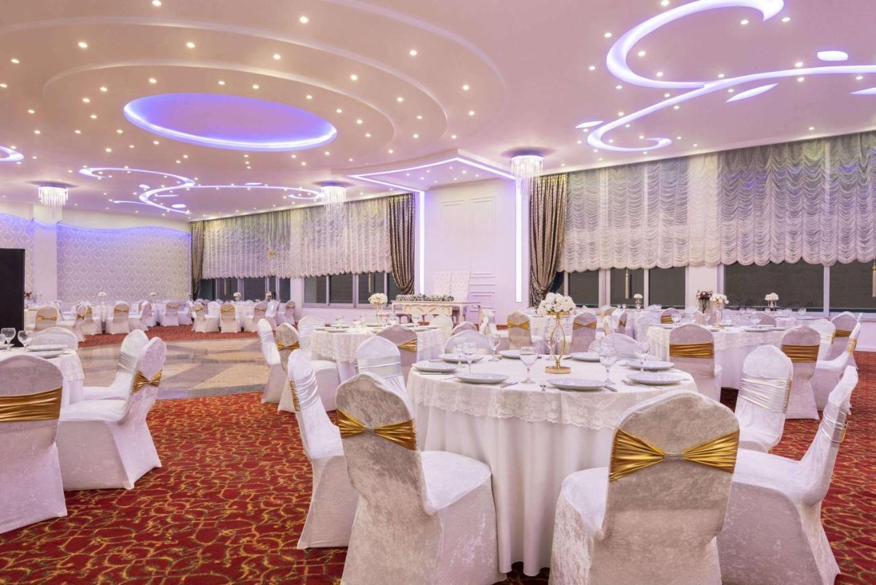 Ramada By Wyndham Nigde Hotel Екстериор снимка
