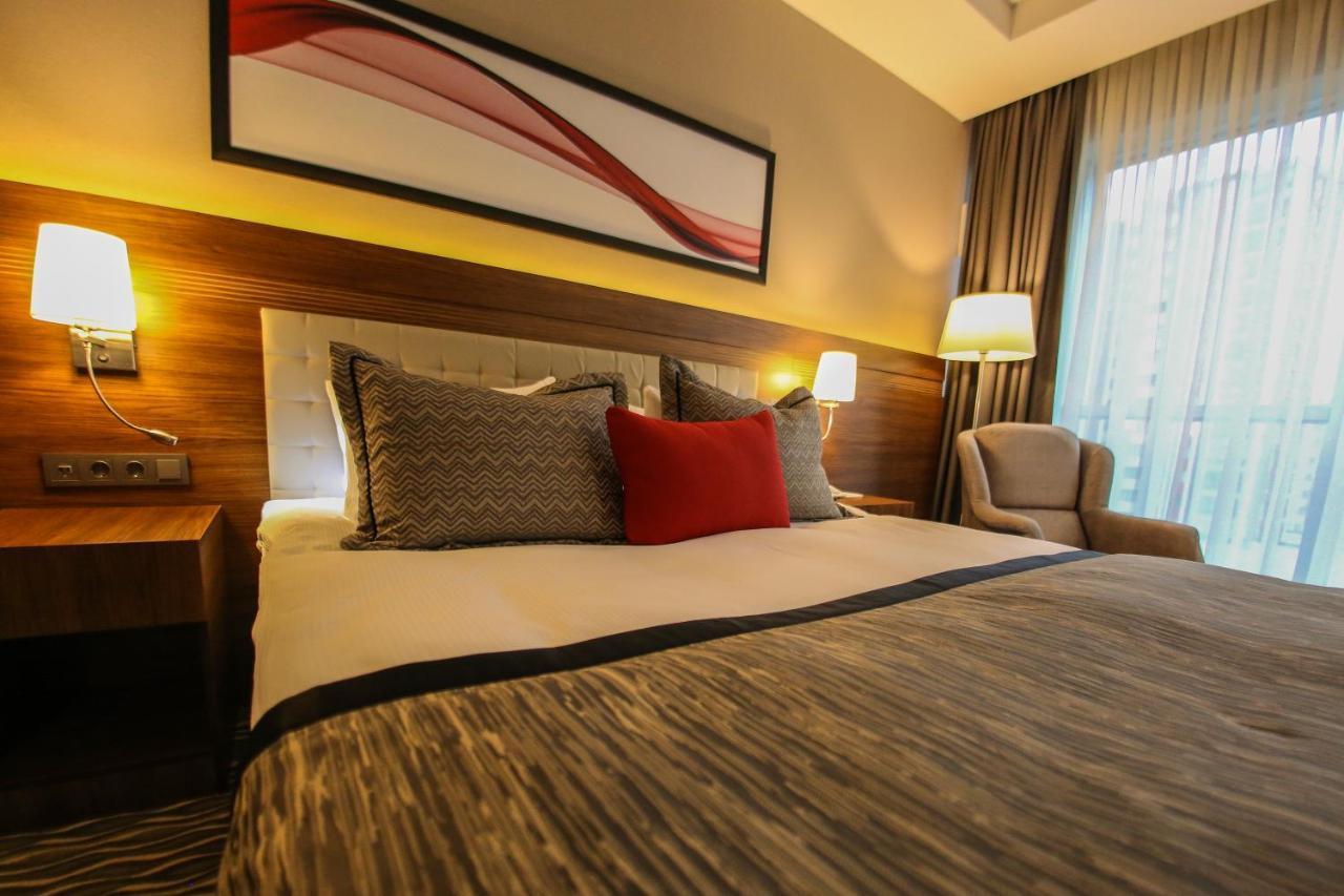 Ramada By Wyndham Nigde Hotel Екстериор снимка
