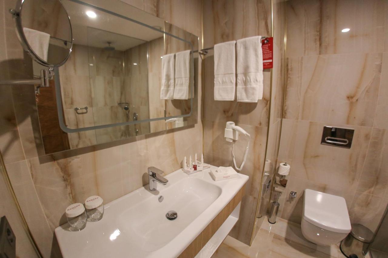 Ramada By Wyndham Nigde Hotel Екстериор снимка